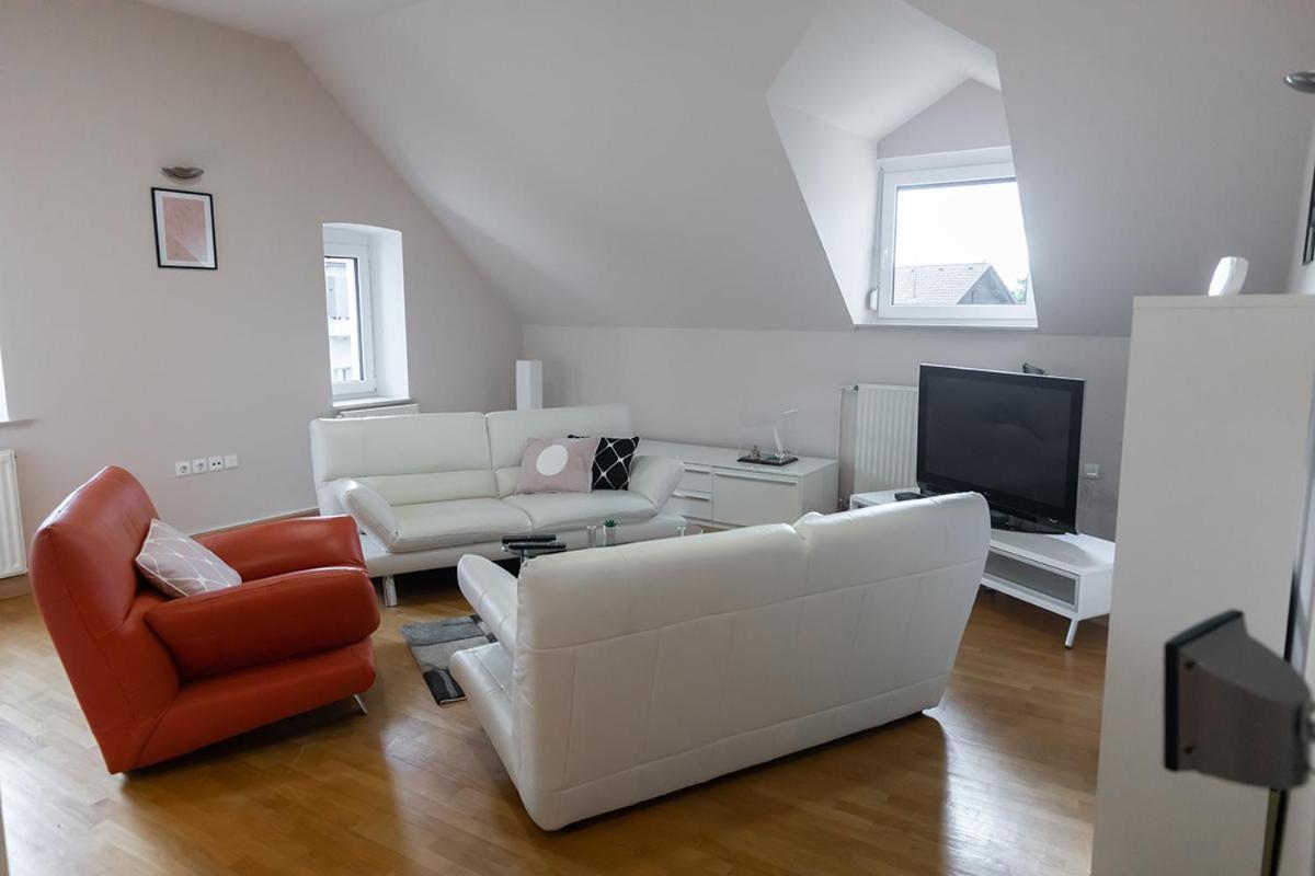 Apartment Suzana Iron's